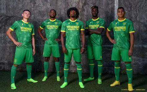 周六027法甲联赛推荐:尼斯VS南特,精准海外内幕,稳稳吃肉! 周六027法甲联赛推荐:尼斯VS南特,精准海外内幕,稳稳吃肉!