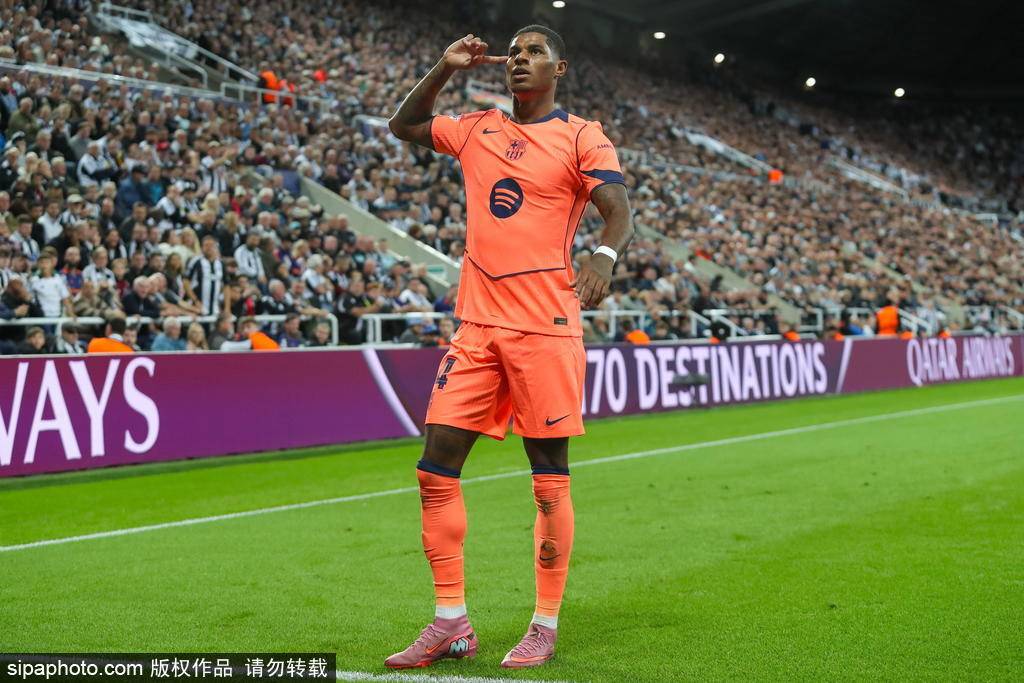 欧冠-拉什福德世界波+梅开二度 巴萨2-1客胜纽卡斯尔 欧冠-拉什福德世界波+梅开二度 巴萨2-1客胜纽卡斯尔