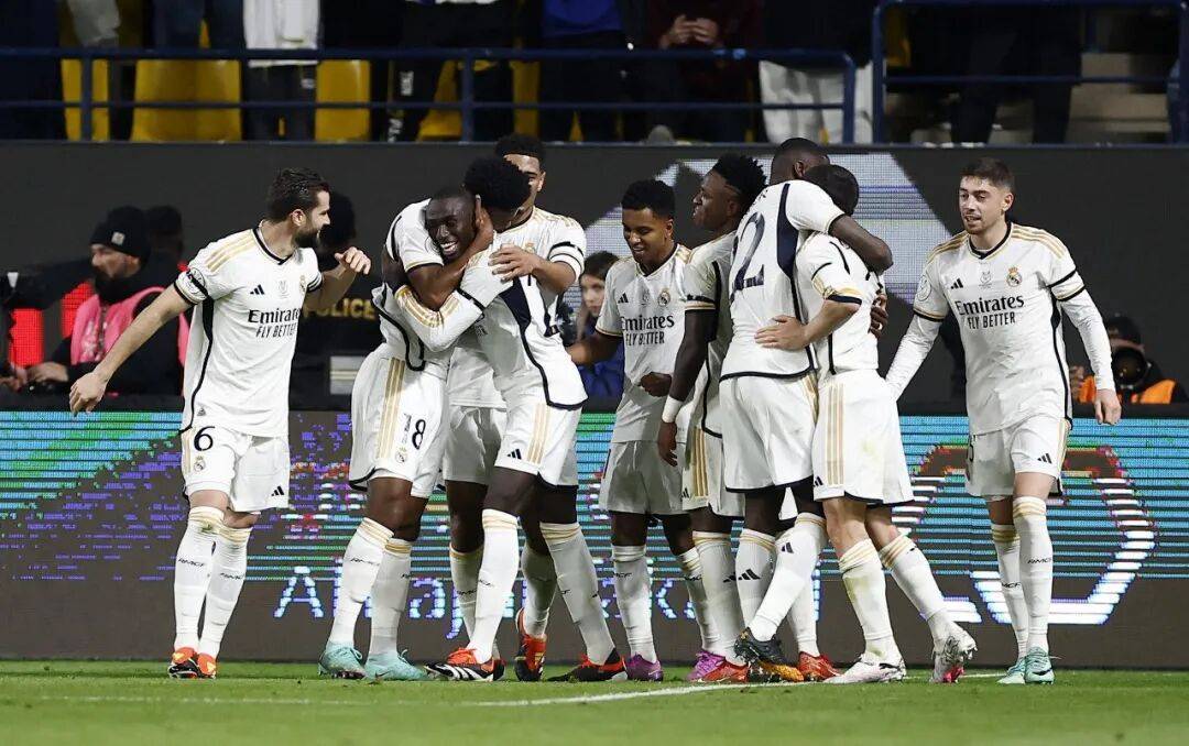 足球推荐:今日来看 西甲  皇马VS西班牙人 足球推荐:今日来看 西甲  皇马VS西班牙人