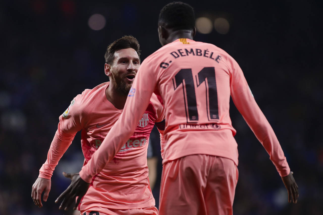 登贝莱:很高兴被夸世界第一人!历史第一人是梅西! 登贝莱:很高兴被夸世界第一人!历史第一人是梅西!