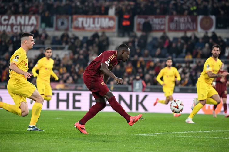 欧联首轮强弱分明?穆式反击绞杀法甲落魄豪门 欧联首轮强弱分明?穆式反击绞杀法甲落魄豪门