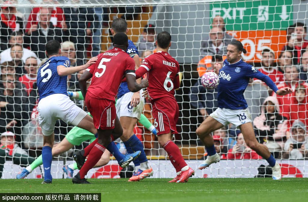 1.16亿天王转会引爆争议!拜仁大佬酸葡萄言论藏英超德甲暗战 1.16亿天王转会引爆争议!拜仁大佬酸葡萄言论藏英超德甲暗战